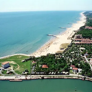 camping-villa-al-mare.hotelinveneto.com/